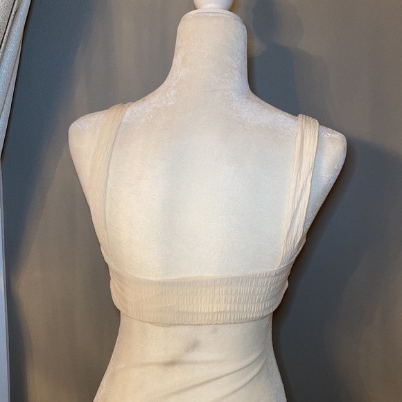 1. Lovers + Friends Fun Loving Nikon Top M - Picture 9 of 12